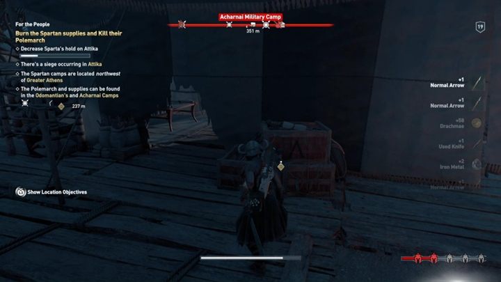 Zasoby możesz palić z pomocą pochodni, a Polemarchów najlepiej atakować z ukrycia, by ich znacząco osłabić - Attyka - Misje poboczne w Assassins Creed Odyssey - Assassins Creed Odyssey - poradnik do gry