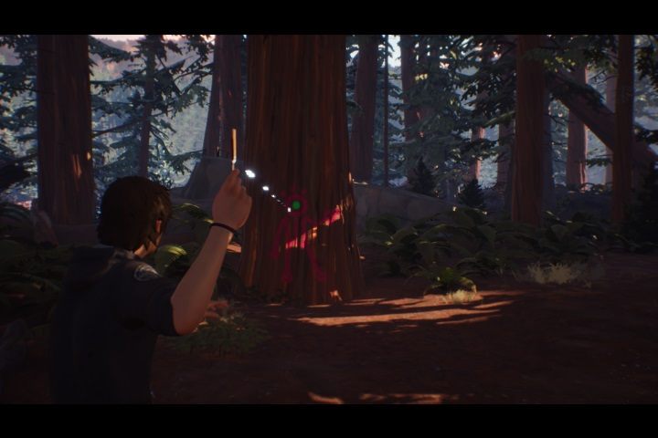 Następnie czeka nas pierwszy w tym epizodzie wybór fabularny: Ask about the watch lub Say nothing - Rozdział 2 - Obozowisko w lesie | Solucja Life is Strange 2 Epizod 3 - Life is Strange 2 - poradnik do gry