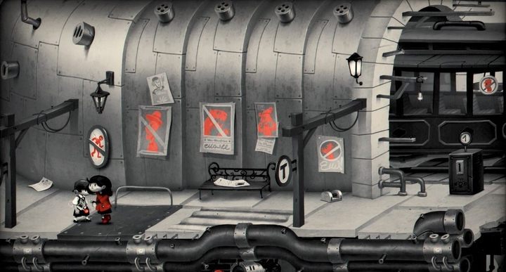 Na zdjęciu widoczna jest platforma, którą musisz użyć oraz miejsce na dźwignię (ostatni plakat na ścianie). - Rozdział 8 - Zmiany, zmiany, zmiany - Solucja My Memory of Us - My Memory of Us - poradnik do gry