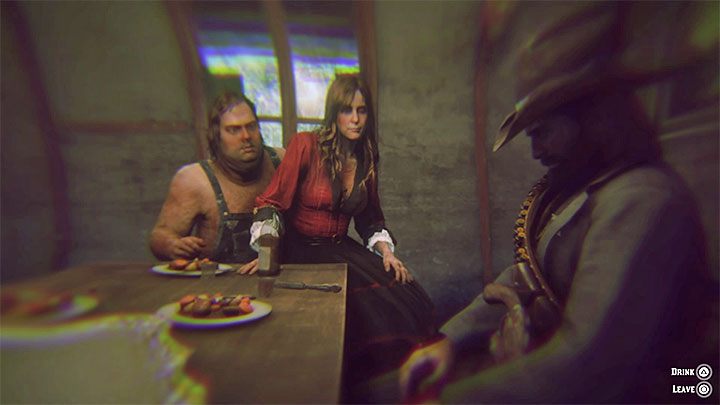 Po dotarciu do farmy Arthur zostanie przywitany i zaproszony do środka przez nadzwyczaj przyjaźnie nastawione małżeństwo - Red Dead Redemption 2: Pieniądze na farmie świń w Aberdeen - jak odzyskać? - Red Dead Redemption 2 - poradnik do gry