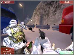 Ostrożnie dojdź do miejsca, w którym zatrzymała się drużyna zielonych - Zadanie 3 - OPIS PRZEJŚCIA - Tom Clancys Rainbow Six 3: Raven Shield - poradnik do gry