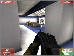 Dwóch innych terrorystów znajduje się na wprost od miejsca, z którego przyszedłeś, w niewielkiej oszklonej poczekalni - Zadanie 5 - OPIS PRZEJŚCIA - Tom Clancys Rainbow Six 3: Raven Shield - poradnik do gry