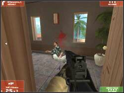 Po dotarciu do widocznego na screenie korytarzyka przygotuj się na silny opór ze strony wroga - Zadanie 6 - OPIS PRZEJŚCIA - Tom Clancys Rainbow Six 3: Raven Shield - poradnik do gry