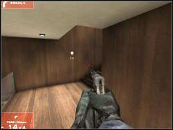 Przejdź po schodach do dalszej części willi - Zadanie 9 - OPIS PRZEJŚCIA - Tom Clancys Rainbow Six 3: Raven Shield - poradnik do gry