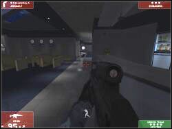 Po przejściu niewielkiego kawałka terminalu wpadniesz na jednego lub dwóch terrorystów - Zadanie 13 - OPIS PRZEJŚCIA - Tom Clancys Rainbow Six 3: Raven Shield - poradnik do gry