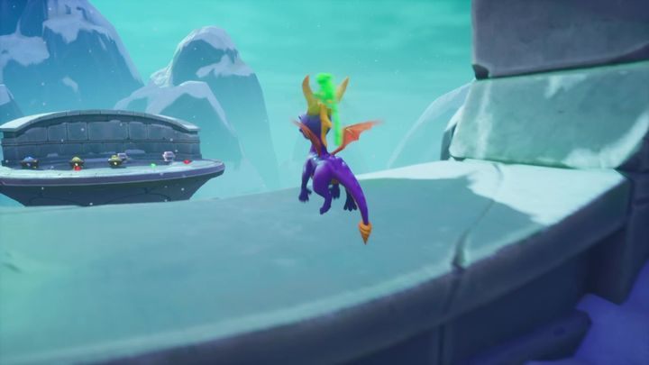 Następnie wróć się do ramp i skręć w lewo - Wzgórze czarnoksiężników - Solucja Spyro the Dragon - Spyro Reignited Trilogy - poradnik do gry