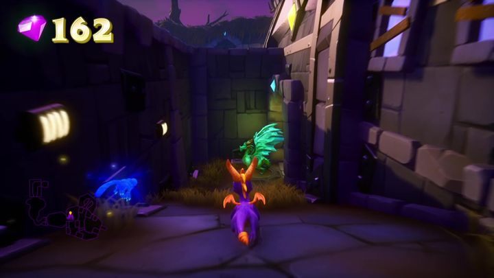 Po jej opuszczeniu trafisz na wyższą platformę, gdzie spotkasz kolejnych przeciwników - Twierdza Metalgłowy - Solucja Spyro the Dragon - Spyro Reignited Trilogy - poradnik do gry