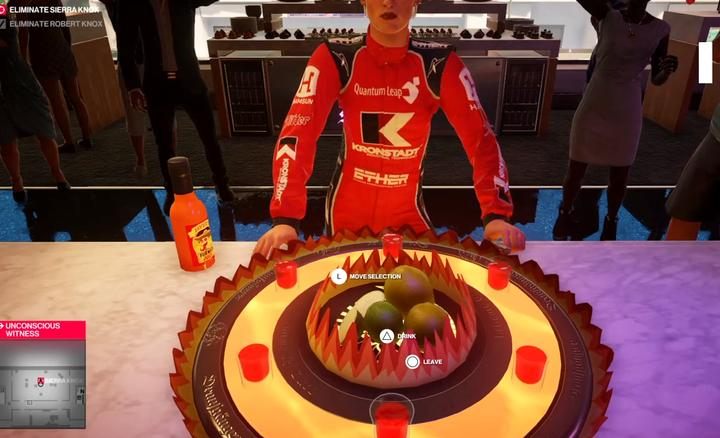 Teraz udaj się na salę nad garażami, gdzie odbywa się impreza - Zabójstwo Sierry Knox w misji Linia Mety (Miami) w Hitman 2 - Hitman 2 - poradnik do gry