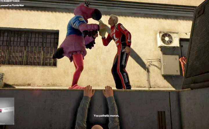 Dobrym pomysłem jest schowanie się w szybie, by usłyszeć dokładnie całą rozmowę i być niezauważonym - Wyzwania: wyczyny w misji Linia Mety (Miami) | Hitman 2 - Hitman 2 - poradnik do gry