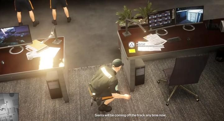 Karteczka z kodem do sejfu na biurku w głównej części biura - Wyzwania: eksploracje w misji Linia Mety (Miami) | Hitman 2 - Hitman 2 - poradnik do gry