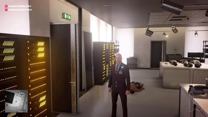 Ochroniarz - Najlepsze przebrania w misji Linia Mety (Miami) | Hitman 2 - Hitman 2 - poradnik do gry