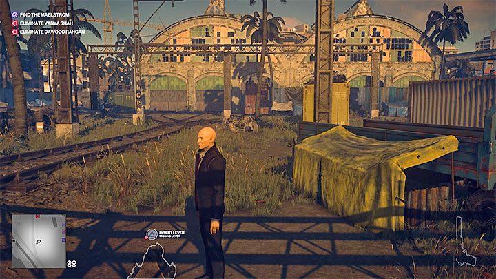 Opuść zajezdnię i udaj się do strefy z kontenerami (Container Area) na południowy-wschód od niej - Zamordowanie Vanyi Shah w misji Pościg za zjawą | Hitman 2 - Hitman 2 - poradnik do gry