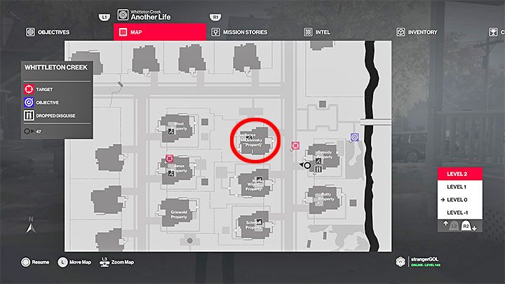 Samo zabranie taśmy nie załatwia niestety sprawy, bo musisz jej jeszcze odsłuchać - Gdzie znaleźć trzy wskazówki w Zatoczka Whittleton? | Hitman 2 - Hitman 2 - poradnik do gry