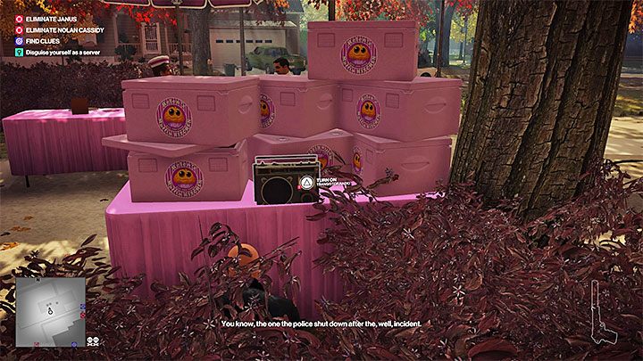 Tę misję fabularną rozpoczyna się przy stoisku z bułeczkami (Muffin Stand) w północnej części mapy - Misje fabularne w Zatoczce Whittleton | Hitman 2 - Hitman 2 - poradnik do gry