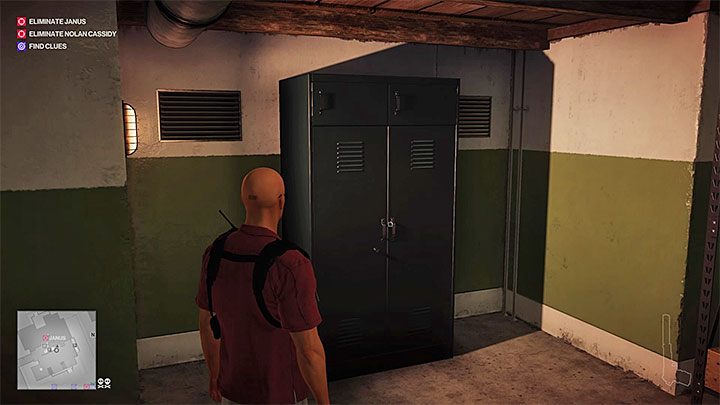 Wyrusz teraz do piwnicy posiadłości Janusa - Zamordowanie Janusa w Zatoczce Whittleton | Hitman 2 - Hitman 2 - poradnik do gry