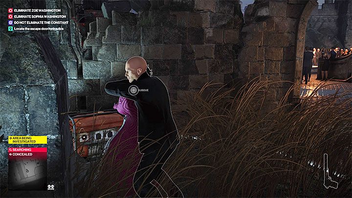 W pobliżu zaznaczonego bocznego obszaru zatrzymują się co pewien czas członek Arki i nowicjusz (na przemian) - Jak łatwo zdobyć pierwsze przebranie w misji Stowarzyszenie Arki? | Hitman 2 - Hitman 2 - poradnik do gry