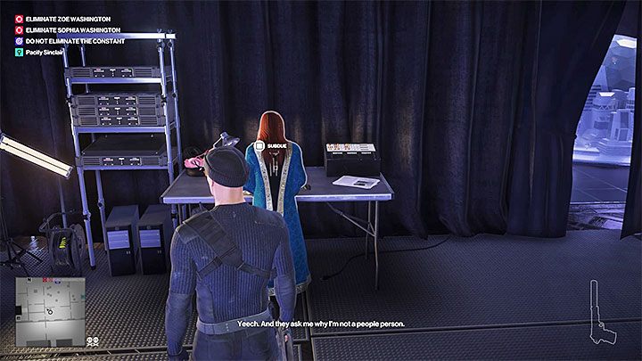 Agent 47 musi wyeliminować Sinclaira i nie jest to łatwe, bo przebywa on w publicznym miejscu - Misje fabularne w misji Stowarzyszenie Arki | Hitman 2 - Hitman 2 - poradnik do gry