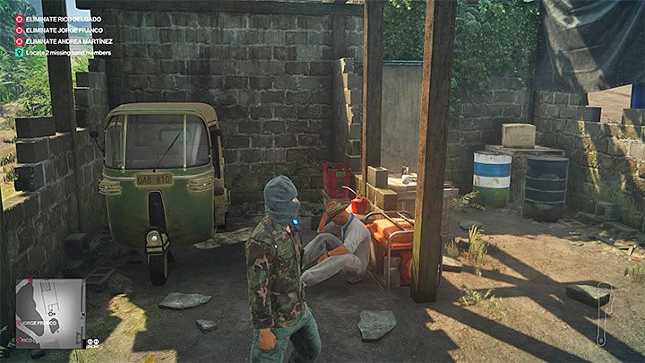 Drugiego muzyka odnajdziesz drzemiącego obok generatora - Gdzie znaleźć zaginionych muzyków w misji Trzygłowy wąż w Hitman 2? - Hitman 2 - poradnik do gry