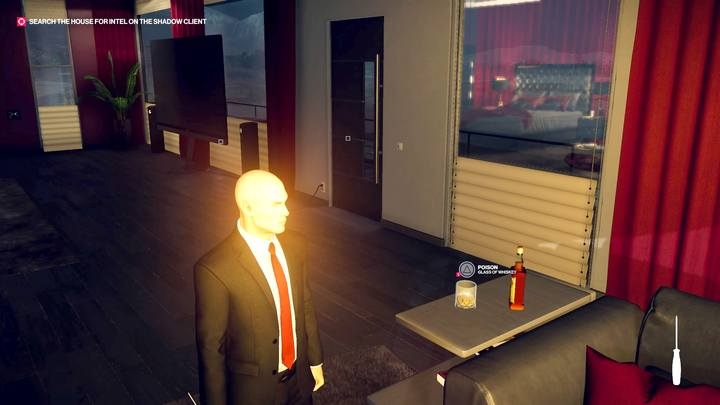 Zatruj szklankę whiskey w sypialni - Wyzwania: wyczyny w misji Zew Nocy w Hitman 2 - Hitman 2 - poradnik do gry