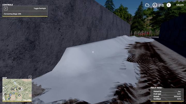 Gdy ubijesz dokładnie zawartość pryzmy, możesz wyjść z pojazdu i przykryć całość - Farming Simulator 19: Trawa, siano i kiszonka - poprawa jakości plonów - Farming Simulator 19 - poradnik do gry
