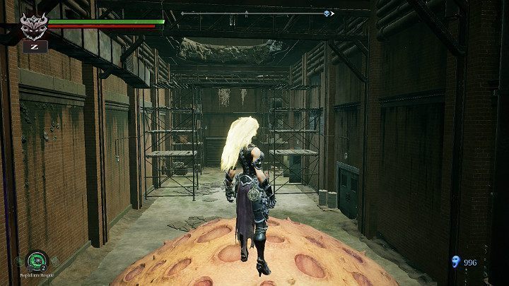 Wdrap się na stwora po czym uderz go w taki sposób, aby ruszył w stronę rusztowania - Gnijąca sadzawka - Darksiders 3 - poradnik do gry