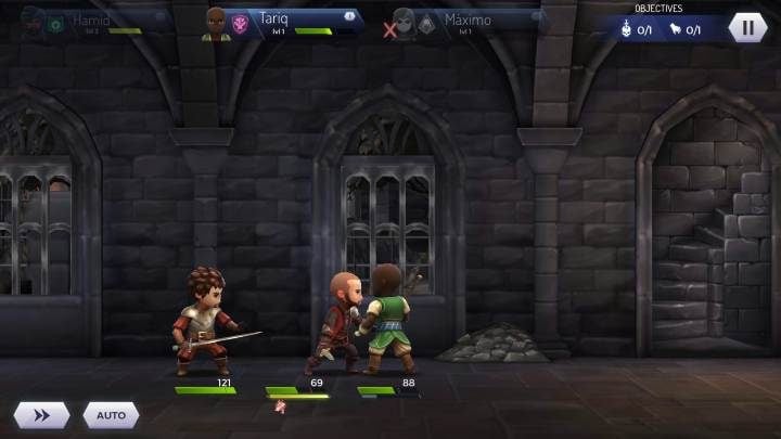 Jeśli przeciwnicy znajdują się po jednej stronie bohatera możesz z nimi na spokojnie walczyć - Walka z grupą przeciwników w Assassins Creed Rebellion - Assassins Creed Rebellion - poradnik do gry