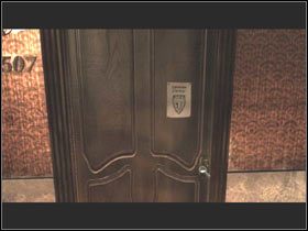 Stanąłem przed drzwiami i przyjrzałem się wytrychom - Pokój 507 | Post Mortem - Post Mortem - poradnik do gry