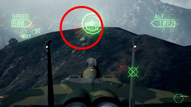 1 - Dlaczego rakiety nie trafiają w cel mimo pełnego namierzenia? - Ace Combat 7 Skies Unknown - poradnik do gry
