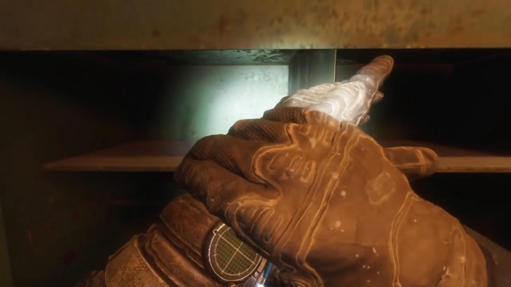 Wracaj do łodzi i płyń dalej, aż dotrzesz do molo - Metro Exodus Sams Story: Zdobycie skafandra - solucja - Metro Exodus - poradnik do gry