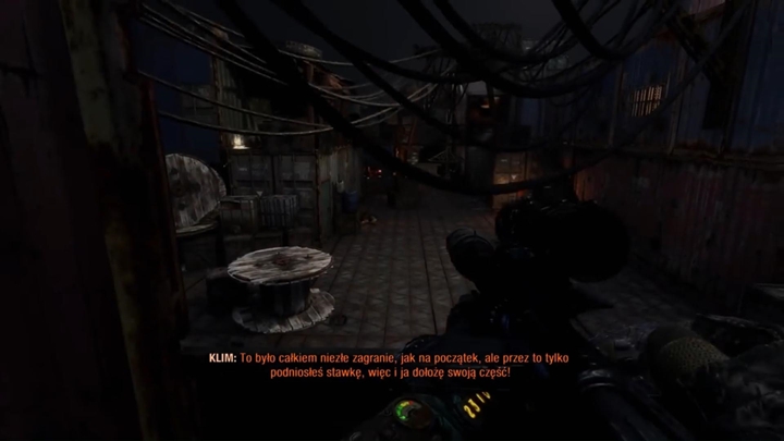 Przejdź dalej i wejdź do elektrowni - Metro Exodus Sams Story: Finałowa walka na statku - solucja - Metro Exodus - poradnik do gry