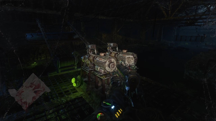 Przedrzyj się przez oślizgłe pomieszczenia, aż do generatora - użyj go, by opuścić kolejną łódkę na dół - Metro Exodus: Przeprawa łódką, Martwe Miasto - solucja - Metro Exodus - poradnik do gry