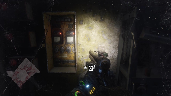 Za pierwszą małpą znajdziesz uchylone drzwi - Metro Exodus: Halucynacje i ślepe bestie, Martwe Miasto - solucja - Metro Exodus - poradnik do gry