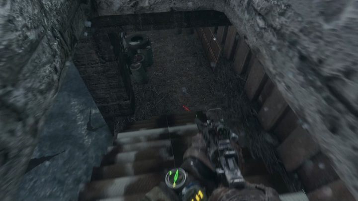 Na samym dole zobaczysz przeciwnika - Metro Exodus: Kradzież łodzi w porcie, Wołga - solucja - Metro Exodus - poradnik do gry