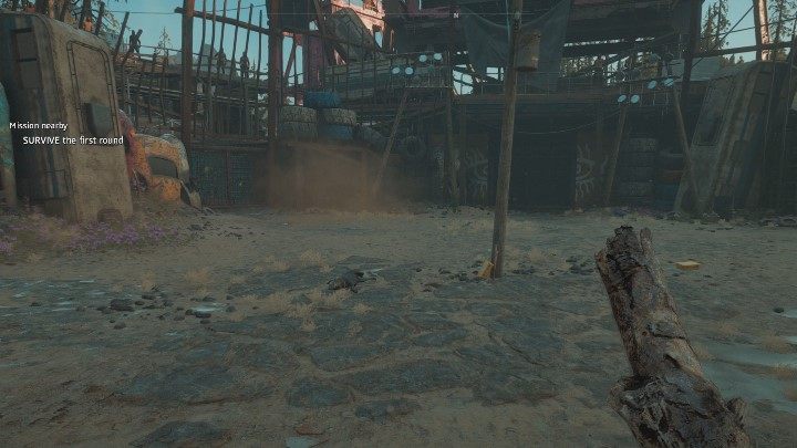 Na arenie będziesz musiał stoczyć walkę z kilkoma falami przeciwników - będą to psy oraz bandyci - To dopiero rozrywka | Solucja Far Cry New Dawn - Far Cry New Dawn - poradnik do gry