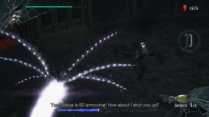 Ostatnim atakiem w repertuarze bossa jest potężny laser - przeskocz nad nim i postaraj się zaatakować wroga od tyłu - Artemis - Boss w Devil May Cry 5 - Devil May Cry 5 - poradnik do gry