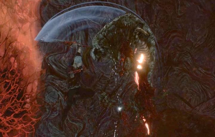 Miecz to podstawowe narzędzie walki Nero przez całą rozgrywkę - Nero - Arsenał, broń w Devil May Cry 5 - Devil May Cry 5 - poradnik do gry