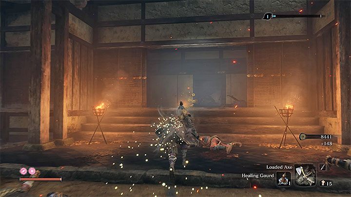 Jeżeli pokonałeś przeciwnika i chcesz zabrać wyrzucony przez niego loot (ma on złoty kolor) to musisz przytrzymać przycisk interakcji (domyślnie Kwadrat na PS4 / X na XONE) - Dlaczego nie mogę podnieść lootu w Sekiro? - Sekiro Shadows Die Twice - poradnik do gry