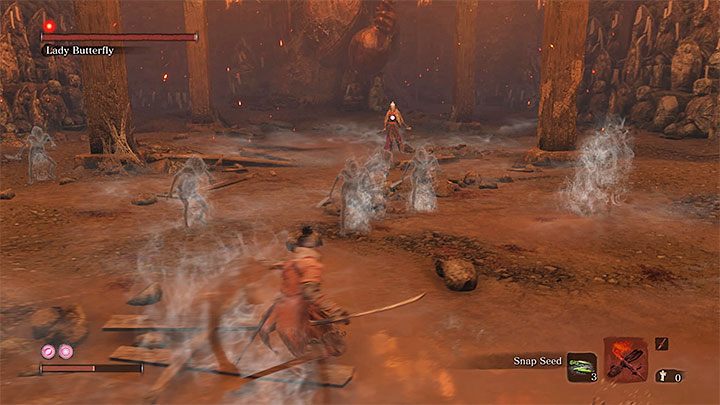 Wykonanie śmiertelnego ciosu na Lady Butterfly nie zakończy walki, gdyż zamiast tego awansujesz do drugiej fazy pojedynku - Posiadłość rodu Hirata | Solucja Sekiro Shadows Die Twice - Sekiro Shadows Die Twice - poradnik do gry