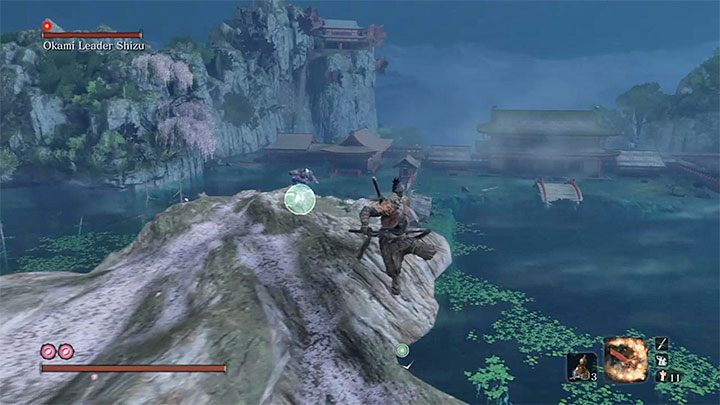 Do bossa możesz zbliżyć się w sprytny sposób, a mianowicie przyciągać się do kolejnych zaczepów dzięki poleganiu na haku z liną - Okami Leader Shizu | Boss w Sekiro Shadows Die Twice - Sekiro Shadows Die Twice - poradnik do gry