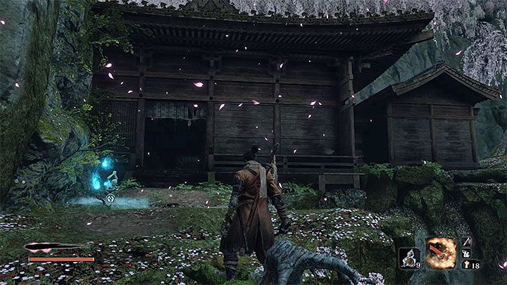Przepłyń przez kilka wąskich korytarzy gdzie Wielki Karp nie może już dosięgnąć bohatera - Jak pokonać Wielkiego Karpia Koi w Sekiro? - Sekiro Shadows Die Twice - poradnik do gry