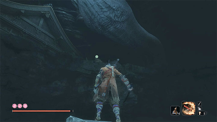 Małpa pobiegnie w lewo i zacznie odwracać uwagę Wielkiego Węża - Zatopiona dolina | Solucja Sekiro Shadows Die Twice - Sekiro Shadows Die Twice - poradnik do gry