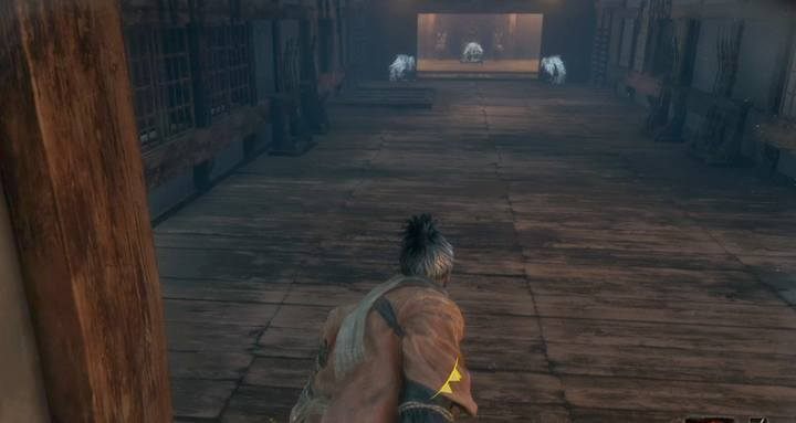 Na arenie musisz pokonać 3 przeciwników, by móc iść dalej - Zamek w Ashinie | Solucja Sekiro Shadows Die Twice - Sekiro Shadows Die Twice - poradnik do gry