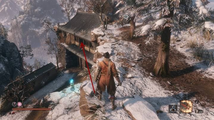 Idź dalej, trzymając się prawej krawędzi, aż za drugi domek; tam na skarpie znajdziesz kolejny punkt kontrolny - Mur podzamcza - ścieżka do bramy - Podzamcze Ashiny | Solucja Sekiro Shadows Die Twice - Sekiro Shadows Die Twice - poradnik do gry