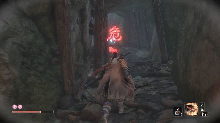 Po tym jak wąż straci chwilowo zainteresowanie bohaterem możesz zacząć skradać się - Wielki wąż #2 | Boss w Sekiro Shadows Die Twice - Sekiro Shadows Die Twice - poradnik do gry