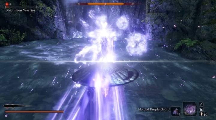 Parasol Feniksa chroni cię przed wszystkimi atakami, jakie potrafi wykonać Shichimen Warrior - Shichimen Warrior #3 | Boss w Sekiro Shadows Die Twice - Sekiro Shadows Die Twice - poradnik do gry