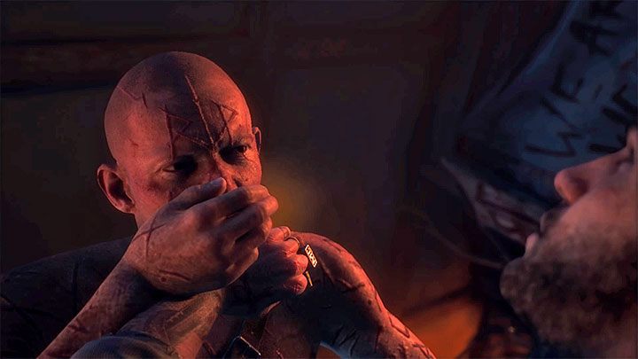 Do konfrontacji z Carlosem dochodzi w ramach zaliczania głównego wątku fabularnego gry, a konkretnie niedługo po tym jak Deacon i Boozer postanawiają wysadzić tamę i zaatakować obóz Wieczystych (Rippers) w regionie Żelazny Stok (Iron Butte) - Days Gone: Carlos - jak pokonać? - Days Gone - poradnik do gry