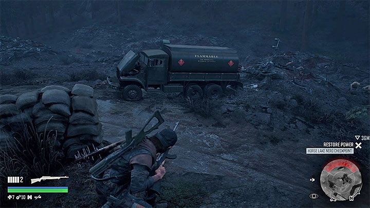 Dobrym pomysłem na rozpoczęcie bitwy jest podrzucenie wabika w okolice cysterny zaparkowanej w tej lokacji - Days Gone: Jedna z głowy - jak zdobyć trofeum? - Days Gone - poradnik do gry