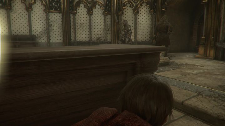 W pewnym momencie dotrzesz na niewielki dziedziniec - A Plague Tale Innocence: Więzy krwi - solucja, opis przejścia - A Plague Tale Innocence - poradnik do gry