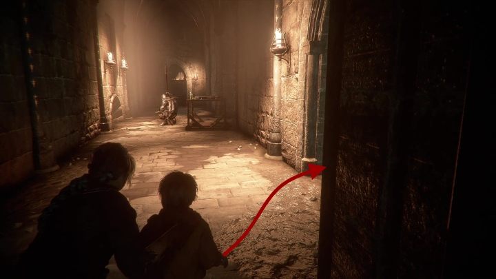 Teraz czeka cię liniowa sekwencja, w której twoim jedynym zadaniem jest odciągnie uwagi szczurów - A Plague Tale Innocence: Więzy krwi - solucja, opis przejścia - A Plague Tale Innocence - poradnik do gry