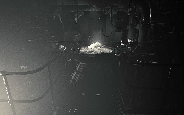 Przypilnuj się w miejscu z obrazka - Obszar z maszynami i zegarem | Solucja Layers of Fear 2 - Layers of Fear 2 - poradnik do gry